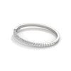 This elegant tennis bracelet features 35 oval-shaped diamonds, totaling 7.00 carats. With a 7-inch length, it offers a refined and timeless look, perfect for any occasion.