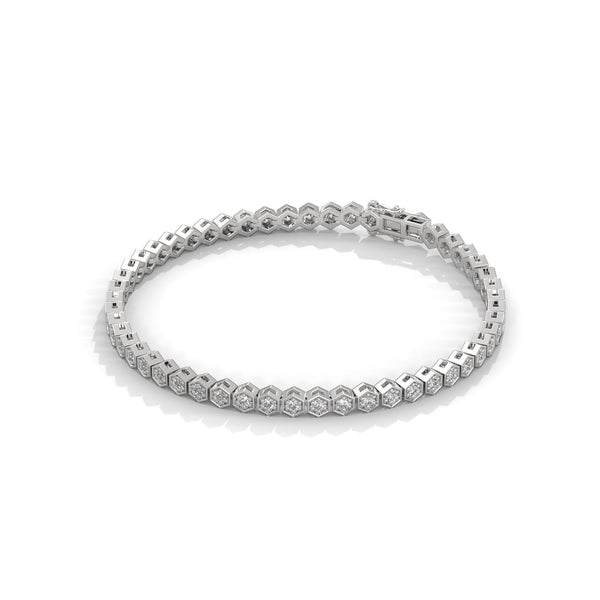 A luxurious fashion bracelet featuring 56 marquise-shaped diamonds, totaling 17.80 carats. With a 7-inch length, it combines striking brilliance with an elegant design, perfect for making a statement.