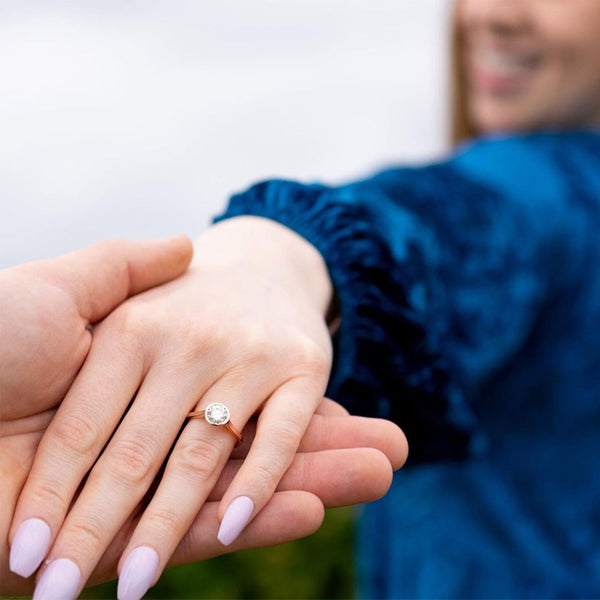 “Elevate your elegance with this modern bezel-set diamond ring, blending timeless brilliance, minimalist luxury, and unmatched craftsmanship for everyday sophistication.”