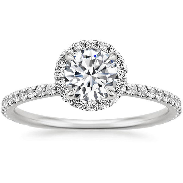A 7-inch fashion bracelet featuring 28 marquise-shaped diamonds totaling 15.40 carats—designed to captivate with elegance and dramatic brilliance.