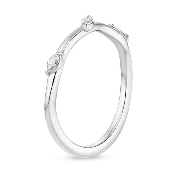 A 9-inch fashion bracelet featuring 12 diamonds in assorted shapes, totaling 1.99 carats—artful elegance in every detail.