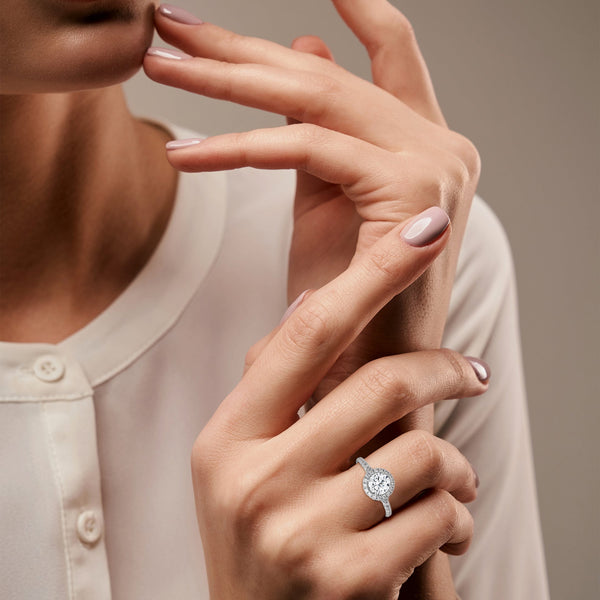 “Brilliant halo diamond engagement ring in yellowgold, designed for lasting beauty, romantic moments, dazzling sparkle, and premium luxury craftsmanship.”